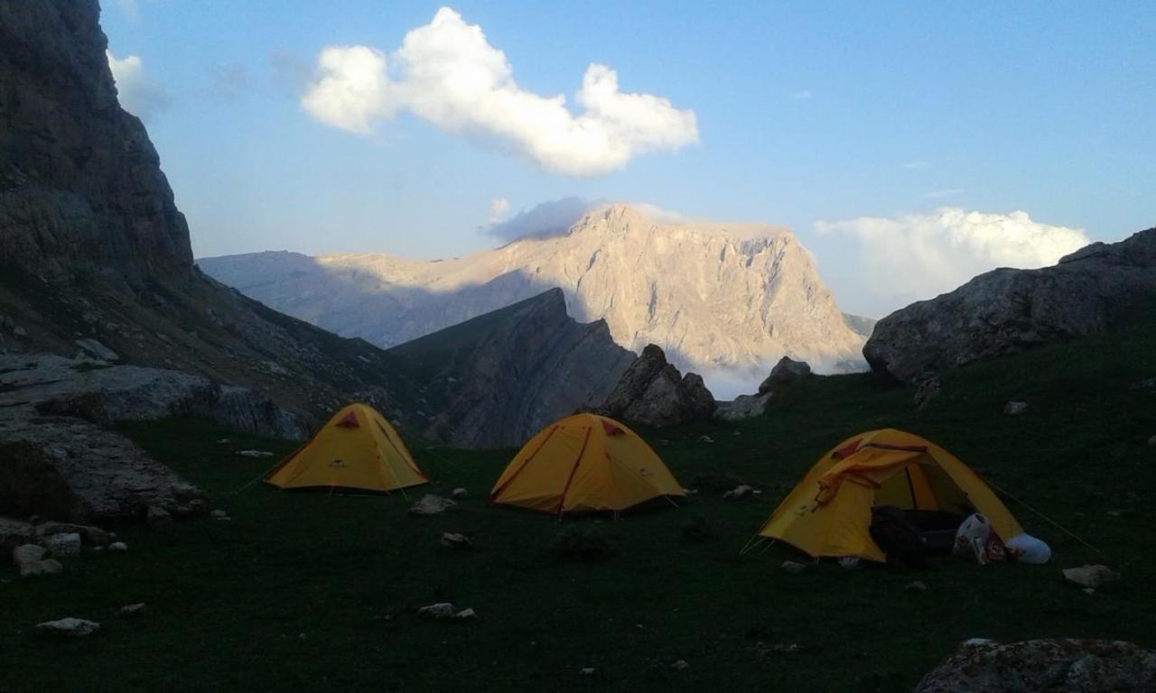 Xinaliq Khinalig Izzet'S Riverside Home Stay Exteriér fotografie