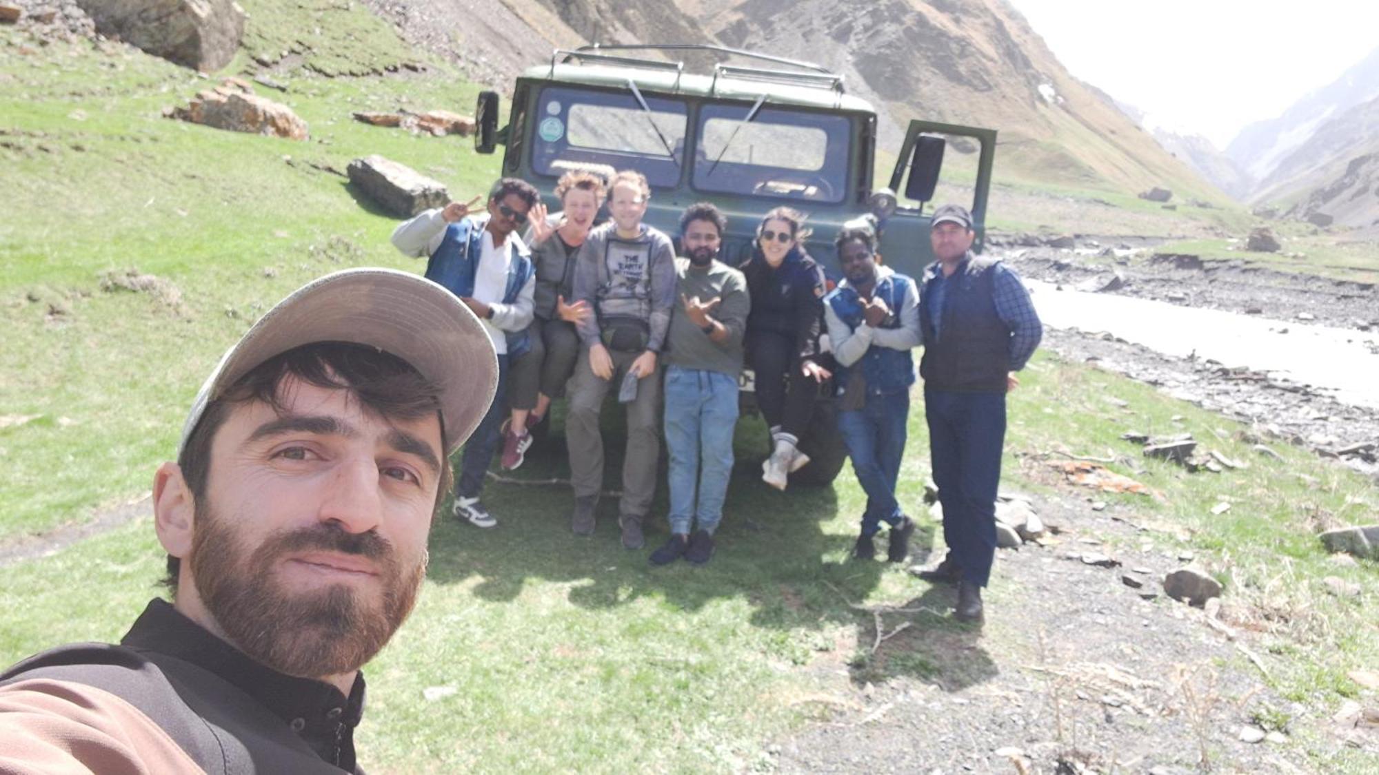 Xinaliq Khinalig Izzet'S Riverside Home Stay Exteriér fotografie