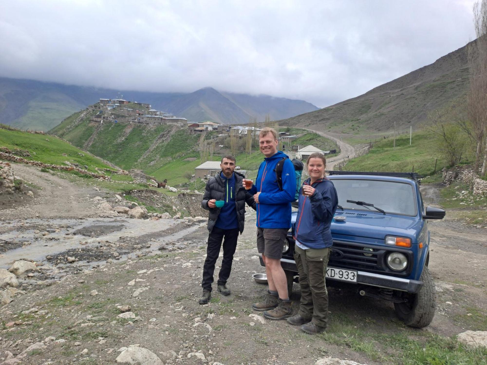 Xinaliq Khinalig Izzet'S Riverside Home Stay Exteriér fotografie
