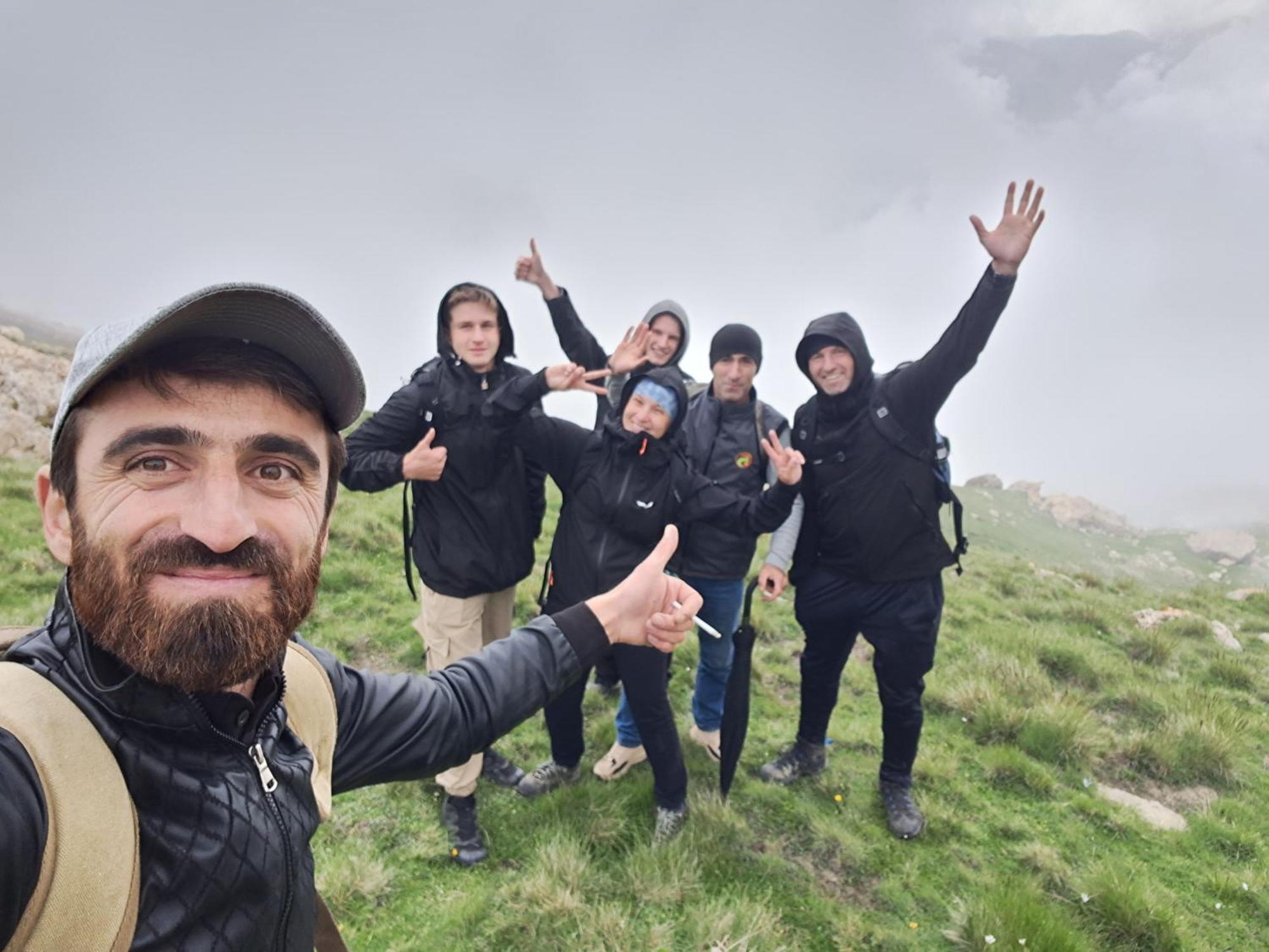 Xinaliq Khinalig Izzet'S Riverside Home Stay Exteriér fotografie